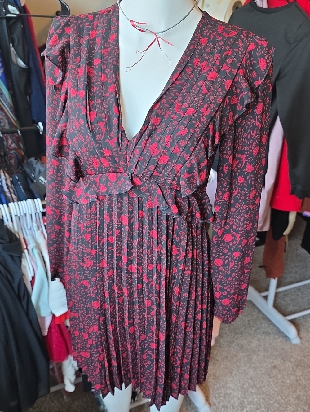 Floral Pleated V-Neck Long Sleeve Midi Dress in Red on Dark Brown
